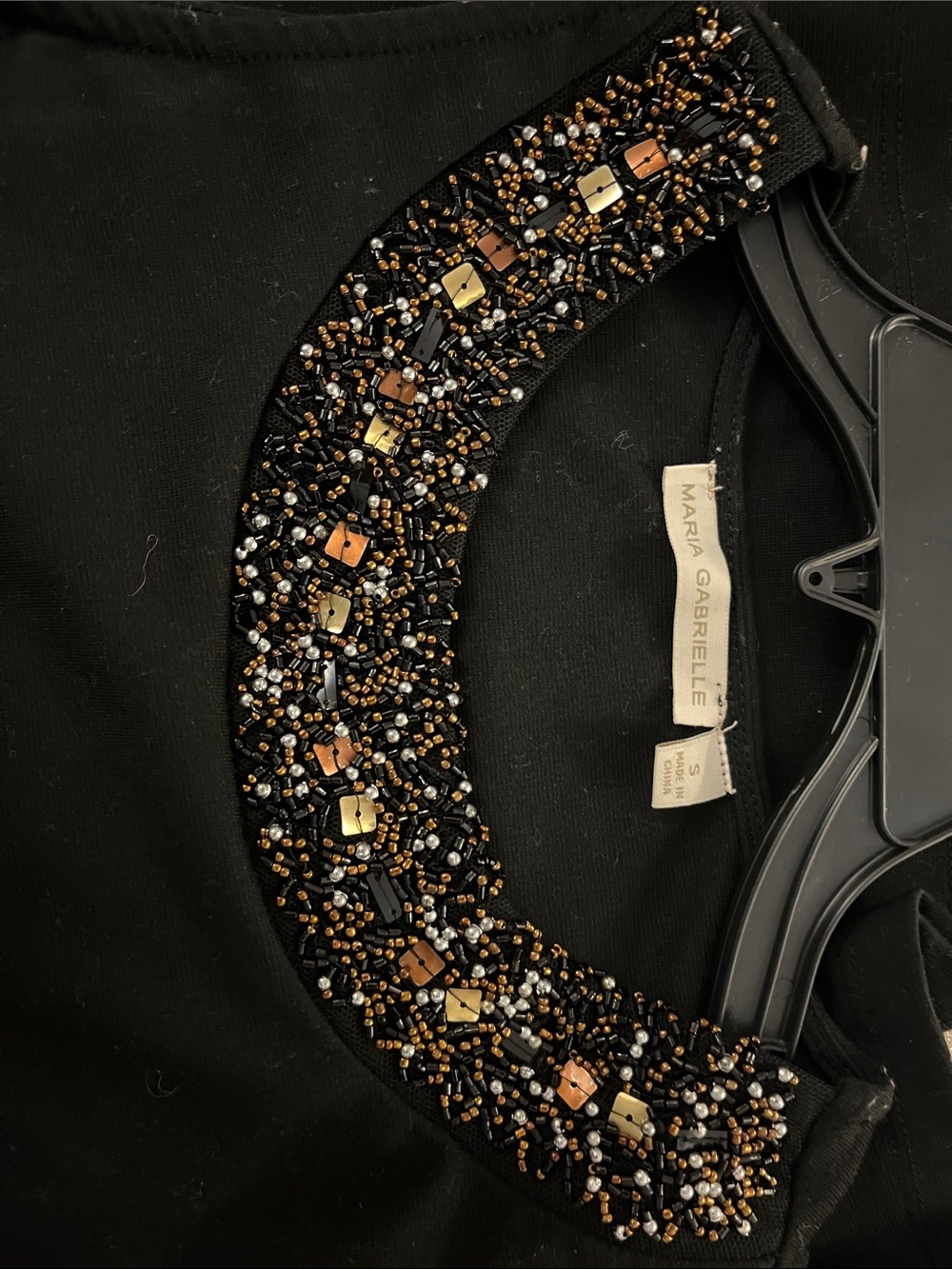Beaded-Neck Black Sleeveless Camisole - Picture 2 of 3
